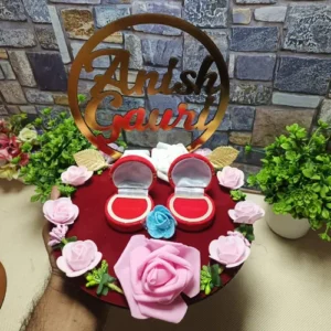 Engagement ring plate