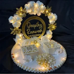 Engagement ring plate