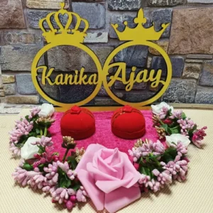Engagement ring plate