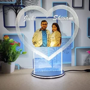 Couple photo frame