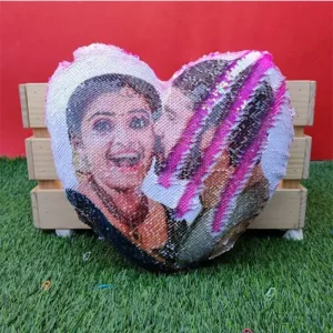 Magic heart cushion