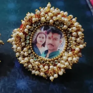 Ring with photo