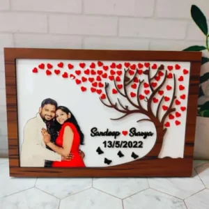 Couple photo frame